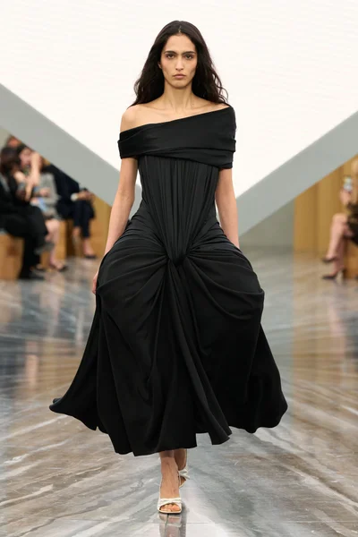 Look 48